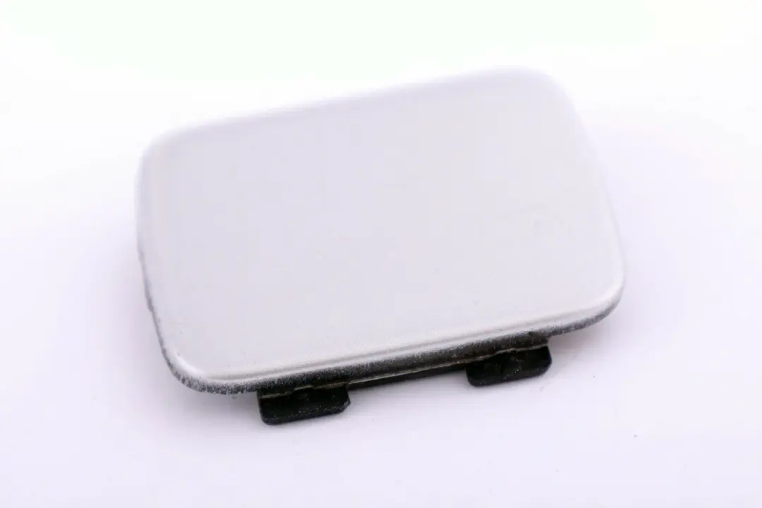 BMW E87 LCI Flap Ojo De remolque parachoques trasero Titansilber Plata 7166598 - SKU P0036377-TS - Número de pieza 0036377