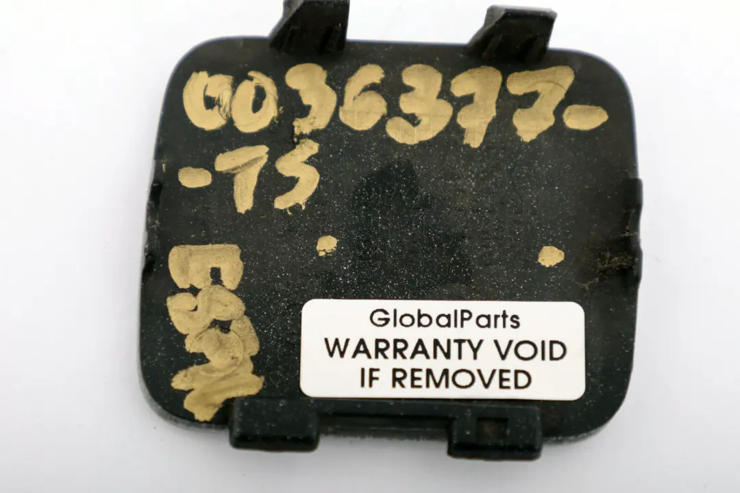 Flap Ojo De remolque parachoques trasero Titansilber Plata 7166598 para BMW E87 LCI con número de pieza 0036377 BMW E87 LCI Flap Ojo De remolque parachoques trasero Titansilber Plata 7166598 - SKU P0036377-TS - Número de pieza 0036377