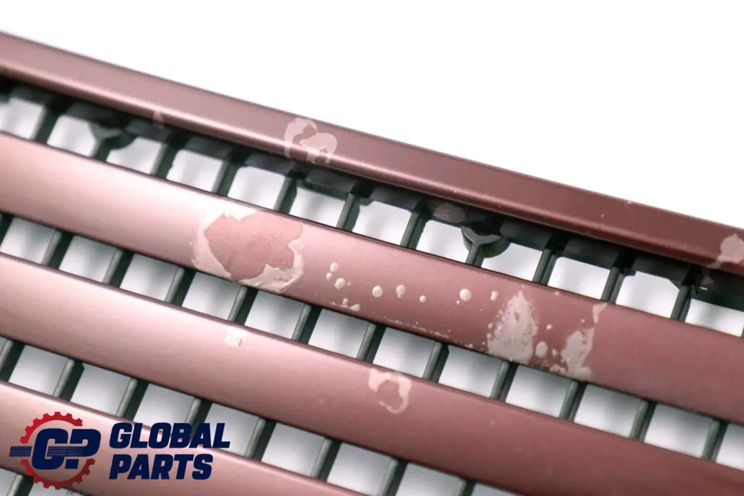 Ziergitter Lufteintritt Barberarot Metallic - A39 Rot für BMW 7 er E65 E66 E67 mit Teilenummer 0136986 BMW 7 er E65 E66 E67 Ziergitter Lufteintritt Barberarot Metallic - A39 Rot - SKU P0136986-BAR - Teilenummer 0136986
