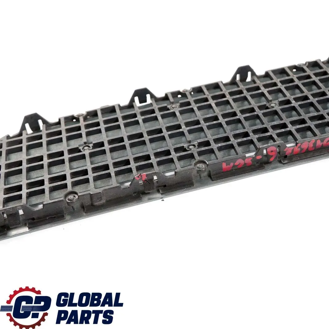 BMW 7 er E65 E66 E67 Ziergitter Lufteintritt Schiefergruen Schiefer Gruen 449 - SKU P0136986-SGM - Teilenummer 0136986