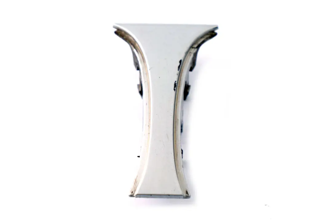 Ziergitter Front 7019029 Silver für BMW 7 er E65 mit Teilenummer 0136987 BMW 7 er E65 Ziergitter Front 7019029 Silver - SKU p0136987-TS - Teilenummer 0136987