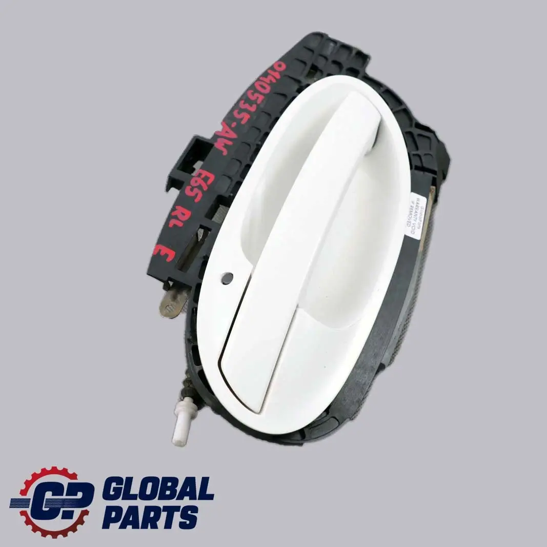 Asidero trasero izquierdo Abrepuertas Alpinweiss Blanco 300 para BMW E65 E66 con número de pieza 0140535 BMW E65 E66 Asidero trasero izquierdo Abrepuertas Alpinweiss Blanco 300 - SKU P0140535-AW - Número de pieza 0140535