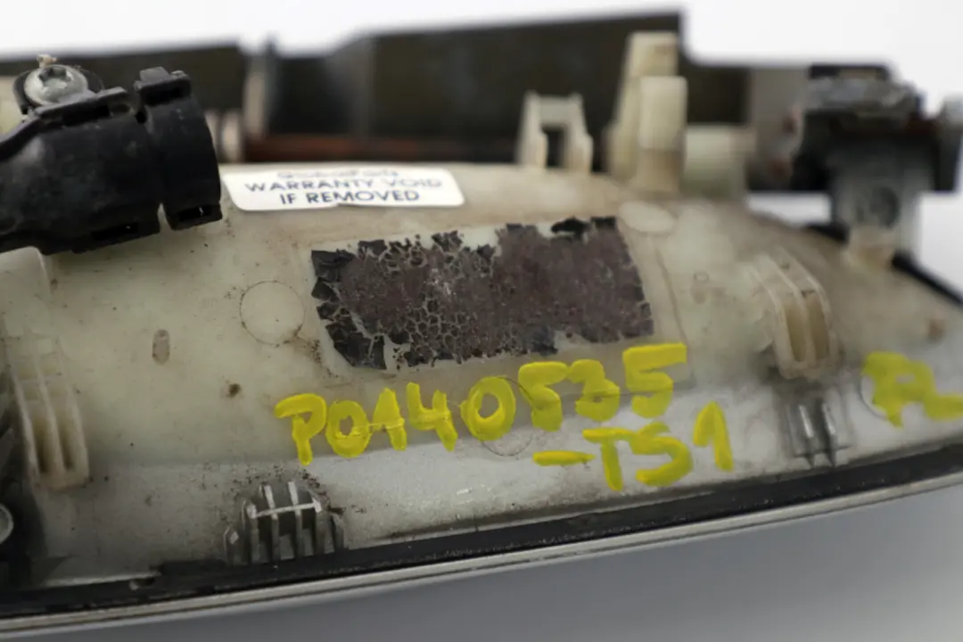  Poignée Porte Extérieure BMW E65 E66 E67 Ouvre Porte Avant Gauche Argent Titane - SKU P0140535-TS1 - Numéro de pièce 0140535