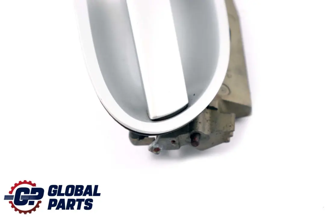 Complete Rear Right Grab Handle O/S Titansilber Silver to BMW 7 Series E65 E66 with Part number 0140536 BMW 7 Series E65 E66 Complete Rear Right Grab Handle O/S Titansilber Silver - SKU P0140536-TS - Part number 0140536