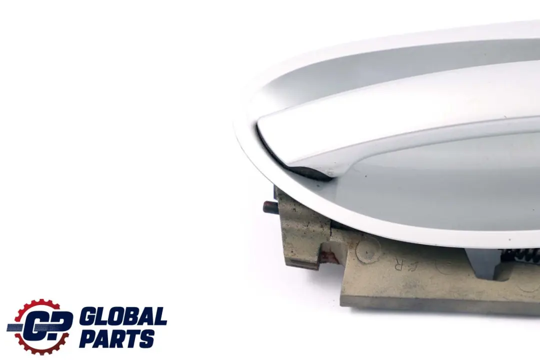 Complete Rear Right Grab Handle O/S Titansilber Silver to BMW 7 Series E65 E66 with Part number 0140536 BMW 7 Series E65 E66 Complete Rear Right Grab Handle O/S Titansilber Silver - SKU P0140536-TS - Part number 0140536