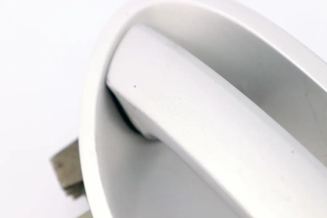 Front Right Grab Handle Door Opener O/S Titansilber Silver 354 to BMW 7 Series E65 with Part number 0140534 BMW 7 Series E65 Front Right Grab Handle Door Opener O/S Titansilber Silver 354 - SKU rhd-0140536-TS - Part number 0140534