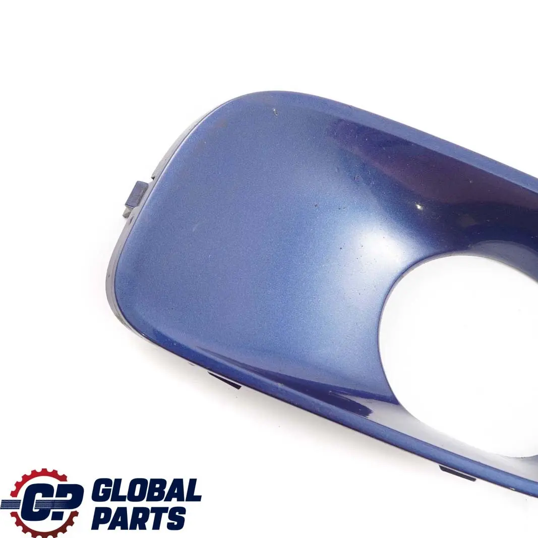 Blende Nebelscheinwerfer Links Le Mans Blau Metallic 381 7111763 für BMW X5 er E53 mit Teilenummer 0301729 BMW X5 er E53 Blende Nebelscheinwerfer Links Le Mans Blau Metallic 381 7111763 - SKU P0301729-LMB - Teilenummer 0301729