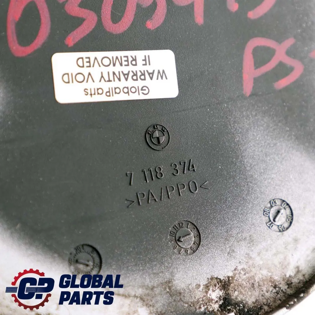 £BMW Mini Cabrio R52 1 Filler In Flap Fuel Cap Cover Pure Silver 900 7118374 to with Part number 0309413 £BMW Mini Cabrio R52 1 Filler In Flap Fuel Cap Cover Pure Silver 900 7118374 - SKU P0309413-PS1 - Part number 0309413