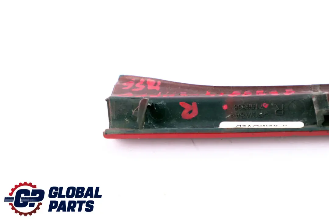 Mini Cooper R52 Cabrio Copertura Condotto Aria Destra O/S Chili Red 851 7156568 - SKU P0390014-CHRED - Numero di parte 0390014