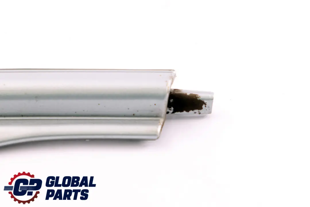 Abdeckung Scharnier Rechts Pure Silver Silber 7156568 für BMW Mini Cooper R52 mit Teilenummer 0390014 BMW Mini Cooper R52 Abdeckung Scharnier Rechts Pure Silver Silber 7156568 - SKU P0390014-PS - Teilenummer 0390014