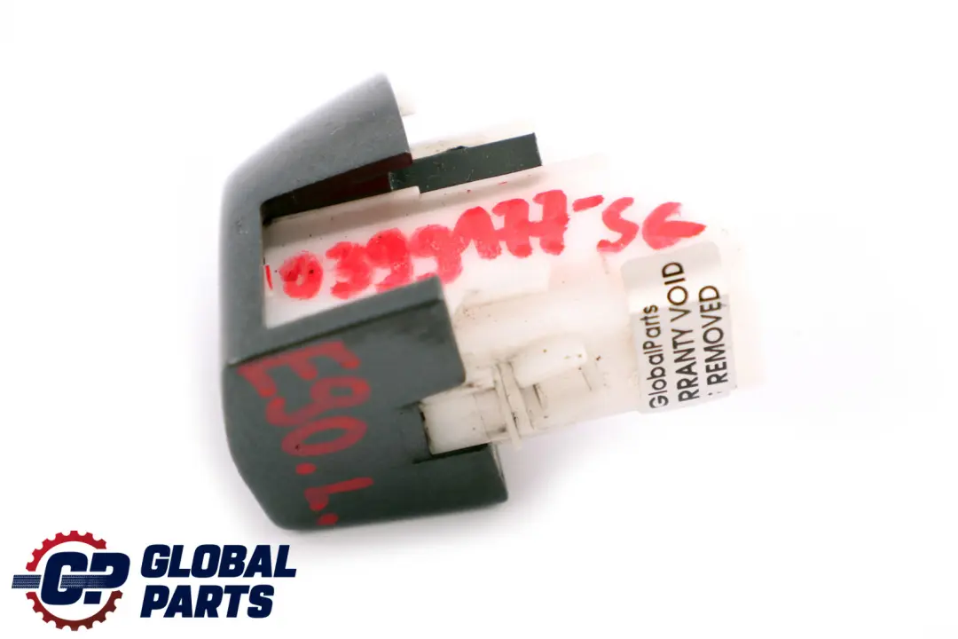 Cubierta manija puerta tras. izq. grafito brillante para BMW E90 E91 con número de pieza 0399177 BMW E90 E91 Cubierta manija puerta tras. izq. grafito brillante - SKU P0399177-SG - Número de pieza 0399177