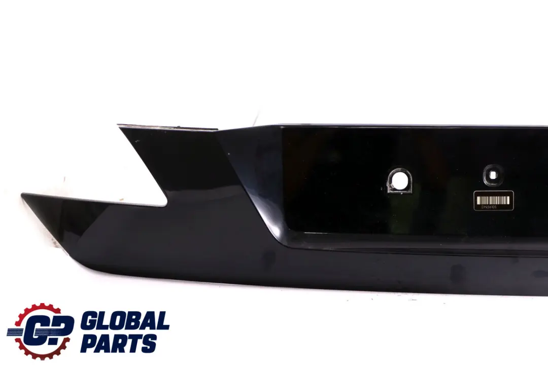 Blende Heckklappe Monacoblau Metallic für BMW 7 er E65 E66 mit Teilenummer 0403251 BMW 7 er E65 E66 Blende Heckklappe Monacoblau Metallic - SKU P0403251-MB - Teilenummer 0403251