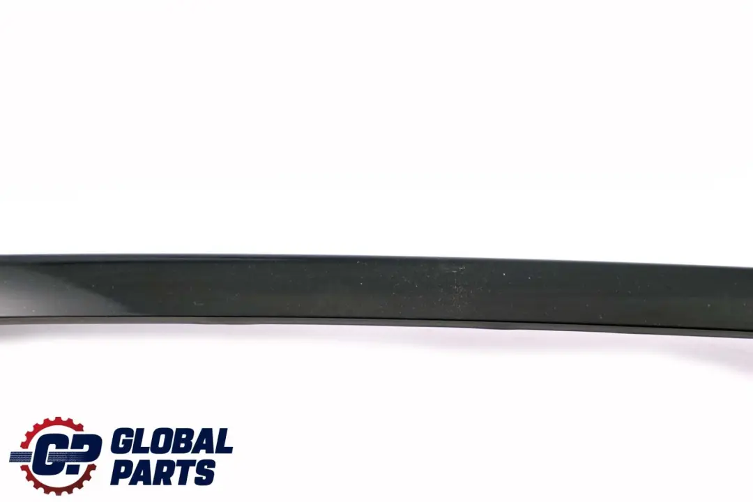 Front Right Windscreen Drip Moulding Trim Schwarz 2 Black para BMW E83 con número de pieza 0403319 BMW E83 Front Right Windscreen Drip Moulding Trim Schwarz 2 Black - SKU P0403319-SCH - Número de pieza 0403319