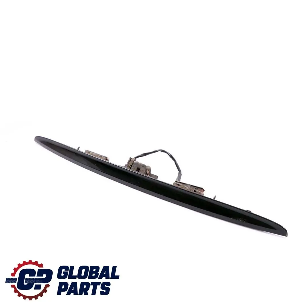 Trunk Lid Grip Handle Boot Schwarz 2 Black 668 to BMW 3 E46 Touring Rear with Part number 0403479 BMW 3 E46 Touring Rear Trunk Lid Grip Handle Boot Schwarz 2 Black 668 - SKU P0403479-SCH - Part number 0403479