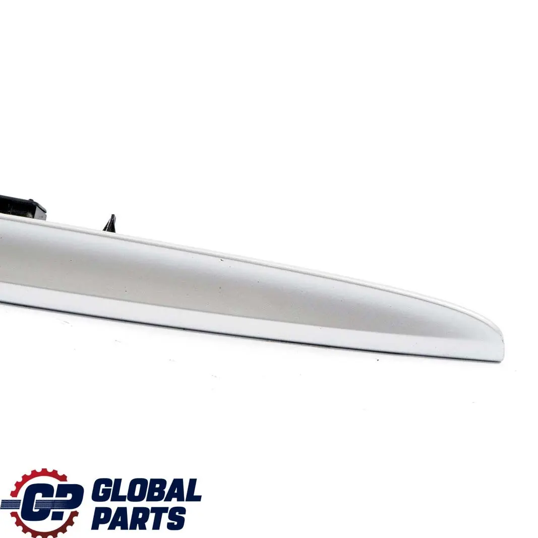 Griffleiste Heckklappe Titansilber Metallic 354 für BMW 3 er E46 Touring mit Teilenummer 0403479 BMW 3 er E46 Touring Griffleiste Heckklappe Titansilber Metallic 354 - SKU P0403479-TS - Teilenummer 0403479