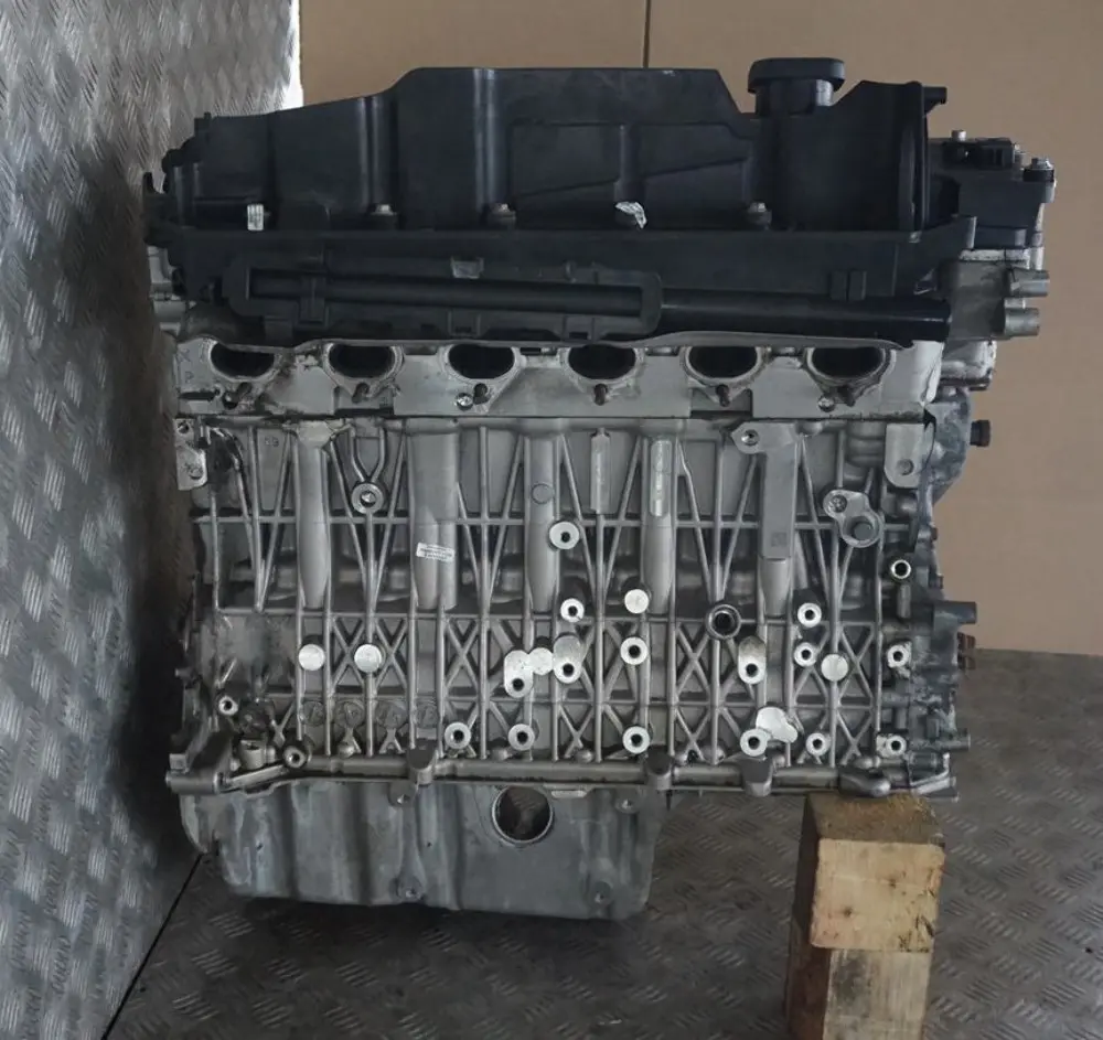 BMW 5 Series E60 E61 530xd Bare Engine M57N2 306D3 231HP w 99k miles WARRANTY - SKU p0413752 - Part number 0413752