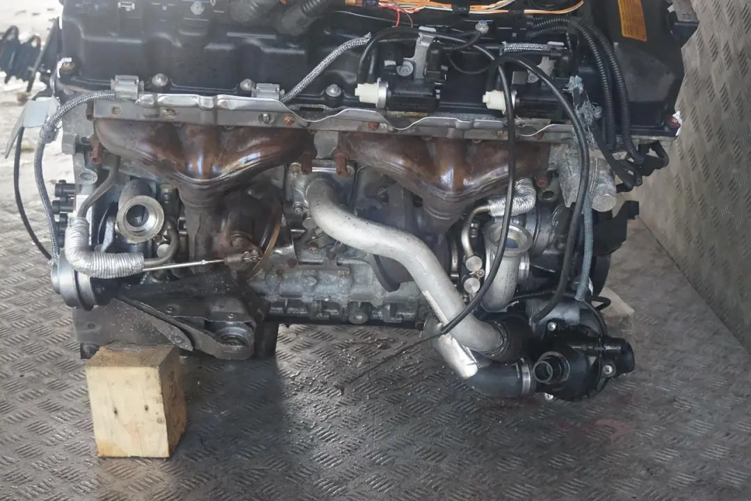 Complete Engine 335i N54 N54B30A 306HP 72k miles WARRANTY to BMW E90 E91 E92 E93 with Part number 0415043 BMW E90 E91 E92 E93 Complete Engine 335i N54 N54B30A 306HP 72k miles WARRANTY - SKU p0415043-1 - Part number 0415043