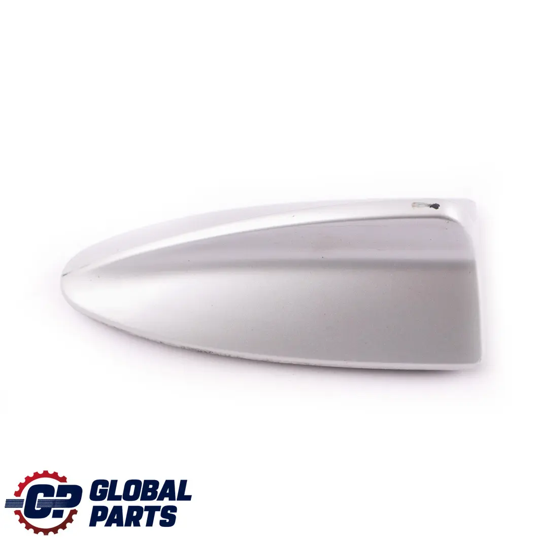 Tetto Antenna Shark Fin Cover Titansilber Argento Metallizzato 354 per BMW X5 E70 1 con numero di parte 0420271 BMW X5 E70 1 Tetto Antenna Shark Fin Cover Titansilber Argento Metallizzato 354 - SKU P0420271-TS1 - Numero di parte 0420271