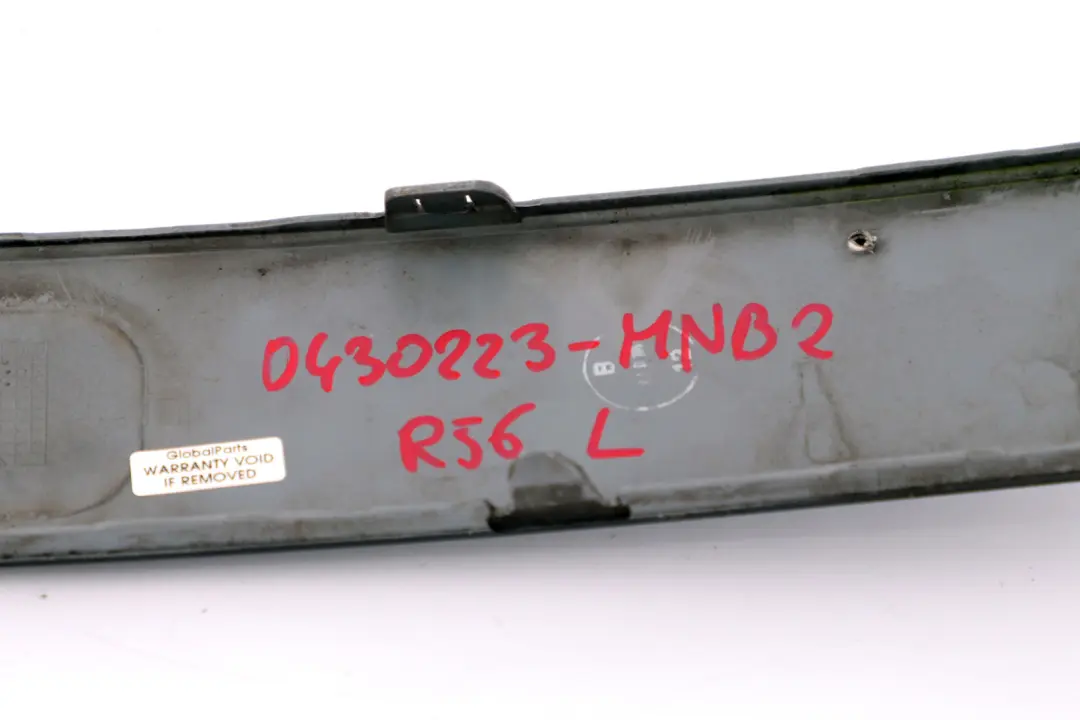 Blende Vorne Links Midnight Black Schwarz 2753657 für BMW Mini Cooper 2 R55 R56 mit Teilenummer 0430223 BMW Mini Cooper 2 R55 R56 Blende Vorne Links Midnight Black Schwarz 2753657 - SKU P0430223-MNB2 - Teilenummer 0430223