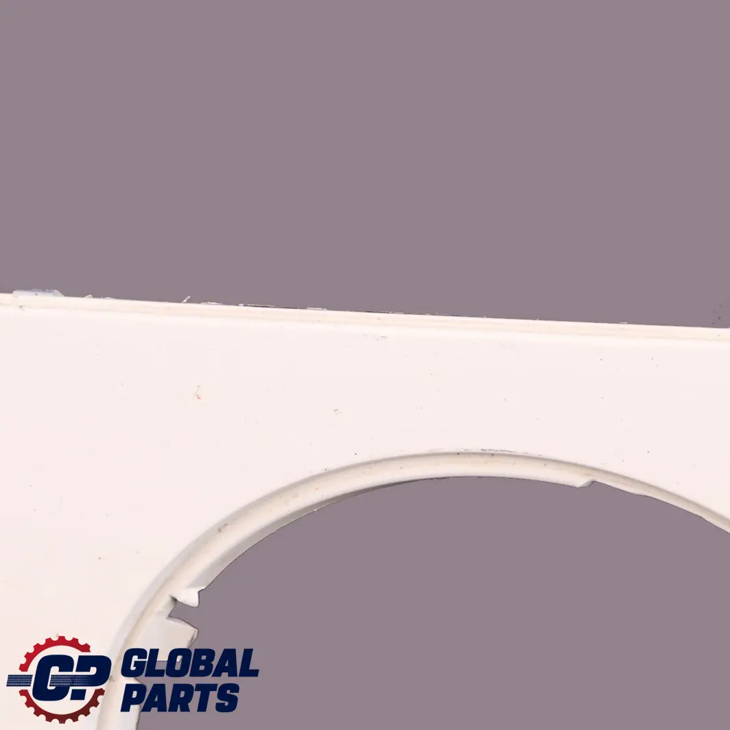 Frontstoßstange Links Zierblende Pepper White für Mini Cooper One R55 R56 R57 mit Teilenummer 0430225 Mini Cooper One R55 R56 R57 Frontstoßstange Links Zierblende Pepper White - SKU P0430225-PW2 - Teilenummer 0430225