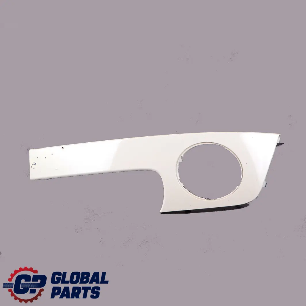 Frontstoßstange Links Zierblende Pepper White für Mini Cooper One R55 R56 R57 mit Teilenummer 0430225 Mini Cooper One R55 R56 R57 Frontstoßstange Links Zierblende Pepper White - SKU P0430225-PW2 - Teilenummer 0430225