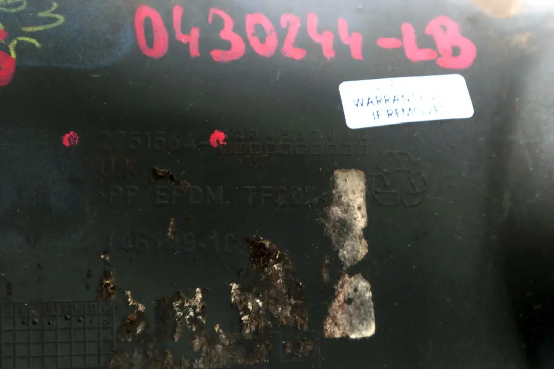 StoĂźstangenverkleidung Vorne RechtsLightning Blue für Mini Cooper S R55 R56 mit Teilenummer 2751564 Mini Cooper S R55 R56 StoĂźstangenverkleidung Vorne RechtsLightning Blue - SKU P0430244-LB - Teilenummer 2751564