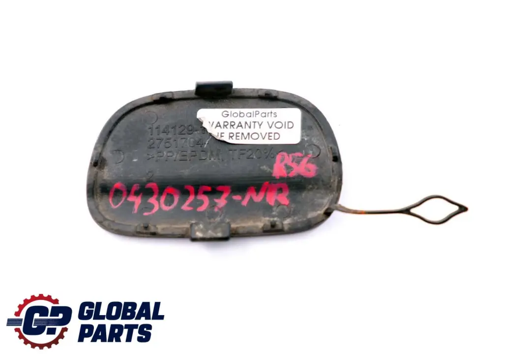 Paraurti Flap Towing Posteriore Destro O/S Nightfire Red - 857 per Mini R56 R57 con numero di parte 0430257 Mini R56 R57 Paraurti Flap Towing Posteriore Destro O/S Nightfire Red - 857 - SKU P0430257-NR - Numero di parte 0430257