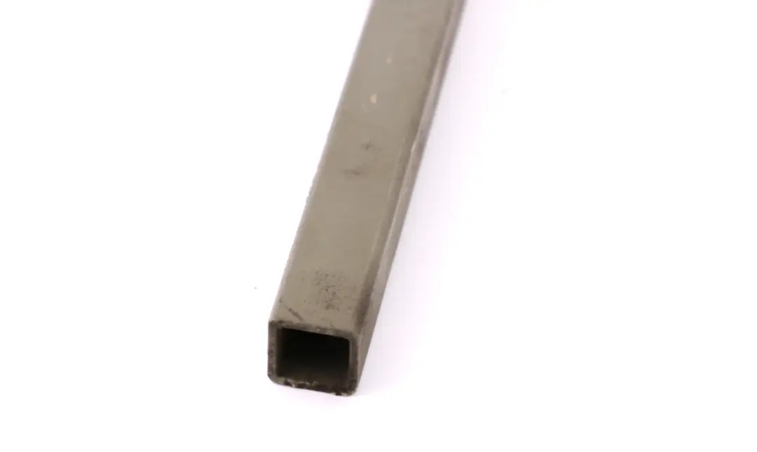 Zawias Maski Lewy Czarny P0598828 do Mini Cooper One R50 R52 R53 o numerze 7037434 Mini Cooper One R50 R52 R53 Zawias Maski Lewy Czarny P0598828 - SKU P0598828-SCH - Numer Części 7037434