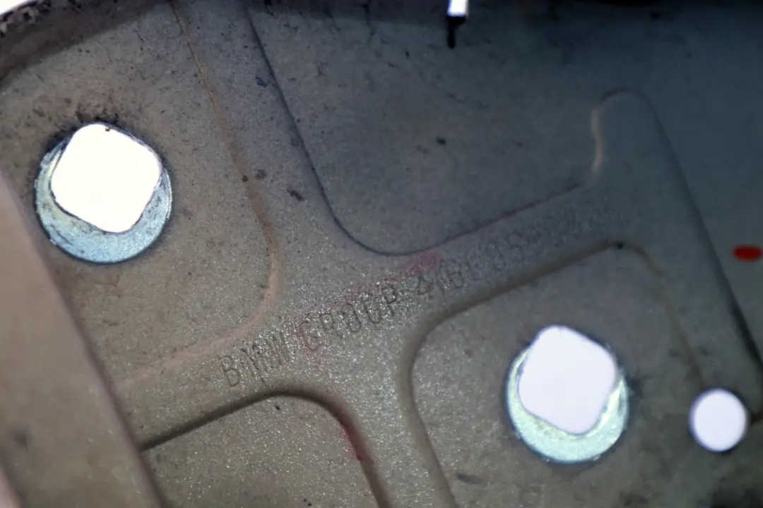 Scharnier Frontklappe Links Solid Gold für BMW Mini Cooper One R50 R52 R53 mit Teilenummer 0598828 BMW Mini Cooper One R50 R52 R53 Scharnier Frontklappe Links Solid Gold - SKU P0598828-SDG - Teilenummer 0598828