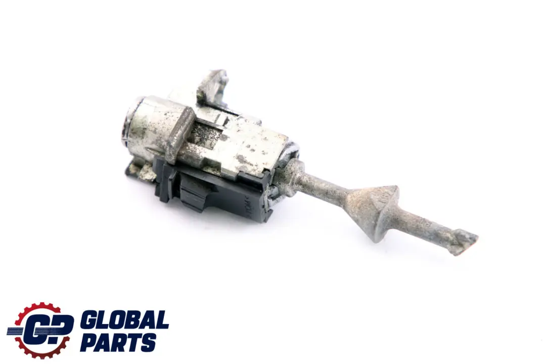 Grab Handle Right Door Front O/S to BMW 1 Series 1 E81 E82 E87 with Part number 0392528 BMW 1 Series 1 E81 E82 E87 Grab Handle Right Door Front O/S - SKU rhd-0392528 - Part number 0392528