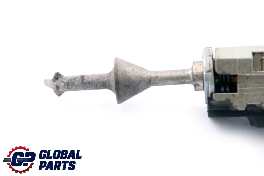 Grab Handle Right Door Front O/S to BMW 1 Series 1 E81 E82 E87 with Part number 0392528 BMW 1 Series 1 E81 E82 E87 Grab Handle Right Door Front O/S - SKU rhd-0392528 - Part number 0392528