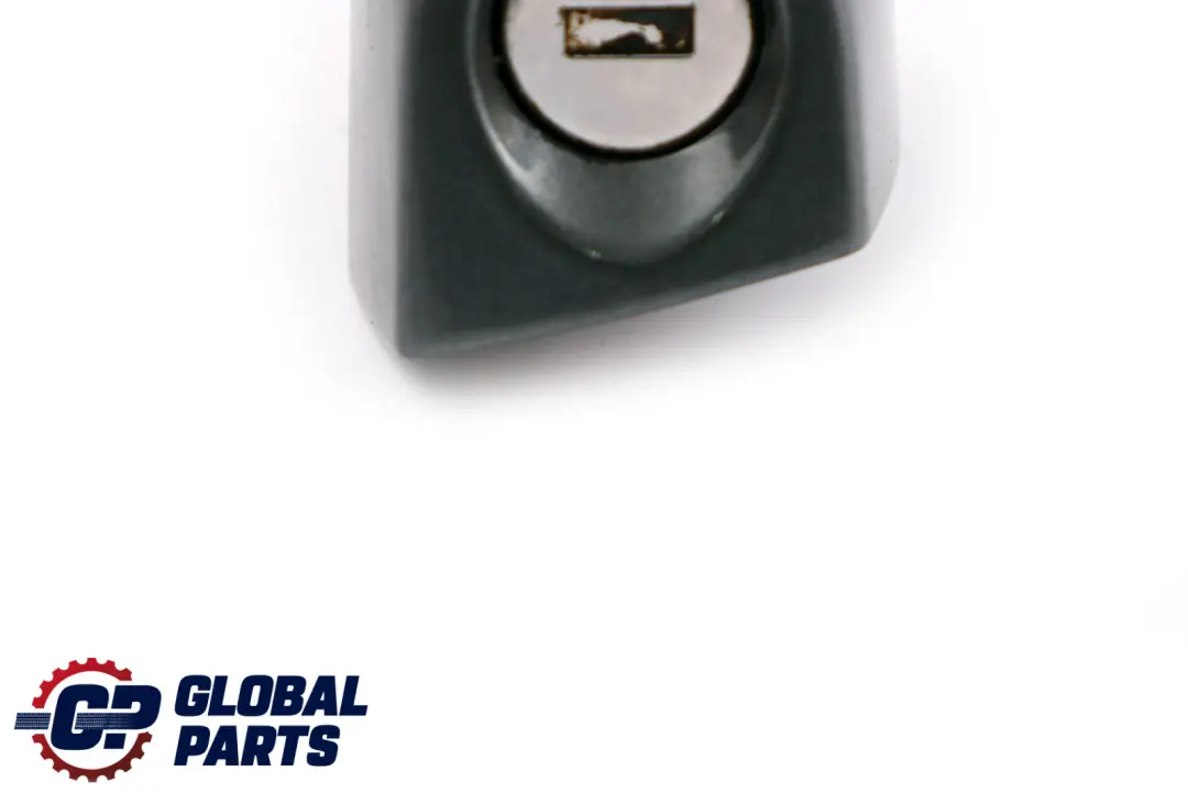 Lock Catch Front Right Handle O/S Sparkling Graphite to BMW 1 Series 1 E87 Cover with Part number 0392532 BMW 1 Series 1 E87 Cover Lock Catch Front Right Handle O/S Sparkling Graphite - SKU rhd-0392532-SG1 - Part number 0392532