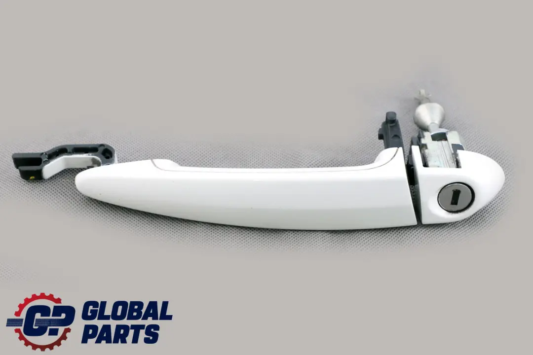 Grab Handle Front Right O/S Alpinweiss Alpine White to BMW 1 Series E81 E82 E87 with Part number 0392542 BMW 1 Series E81 E82 E87 Grab Handle Front Right O/S Alpinweiss Alpine White - SKU rhd-0392542-AW - Part number 0392542