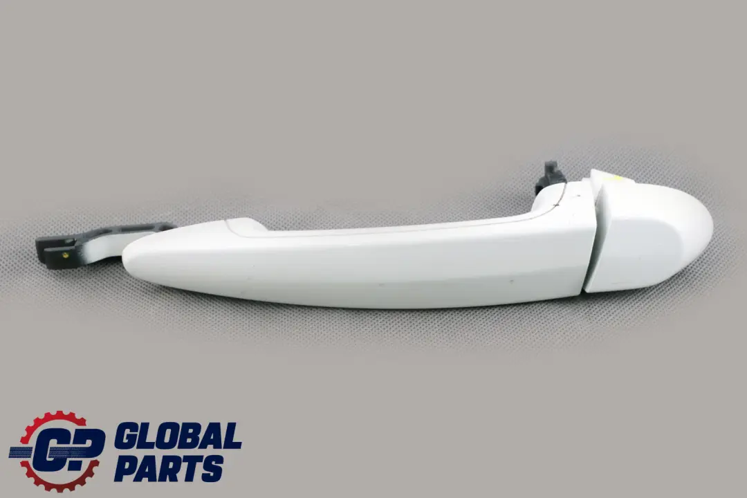 Grab Handle Left N/S Alpinweiss Alpine White 300 to BMW 1 Series E81 E82 E88 with Part number 0392545 BMW 1 Series E81 E82 E88 Grab Handle Left N/S Alpinweiss Alpine White 300 - SKU rhd-0392545-AW - Part number 0392545