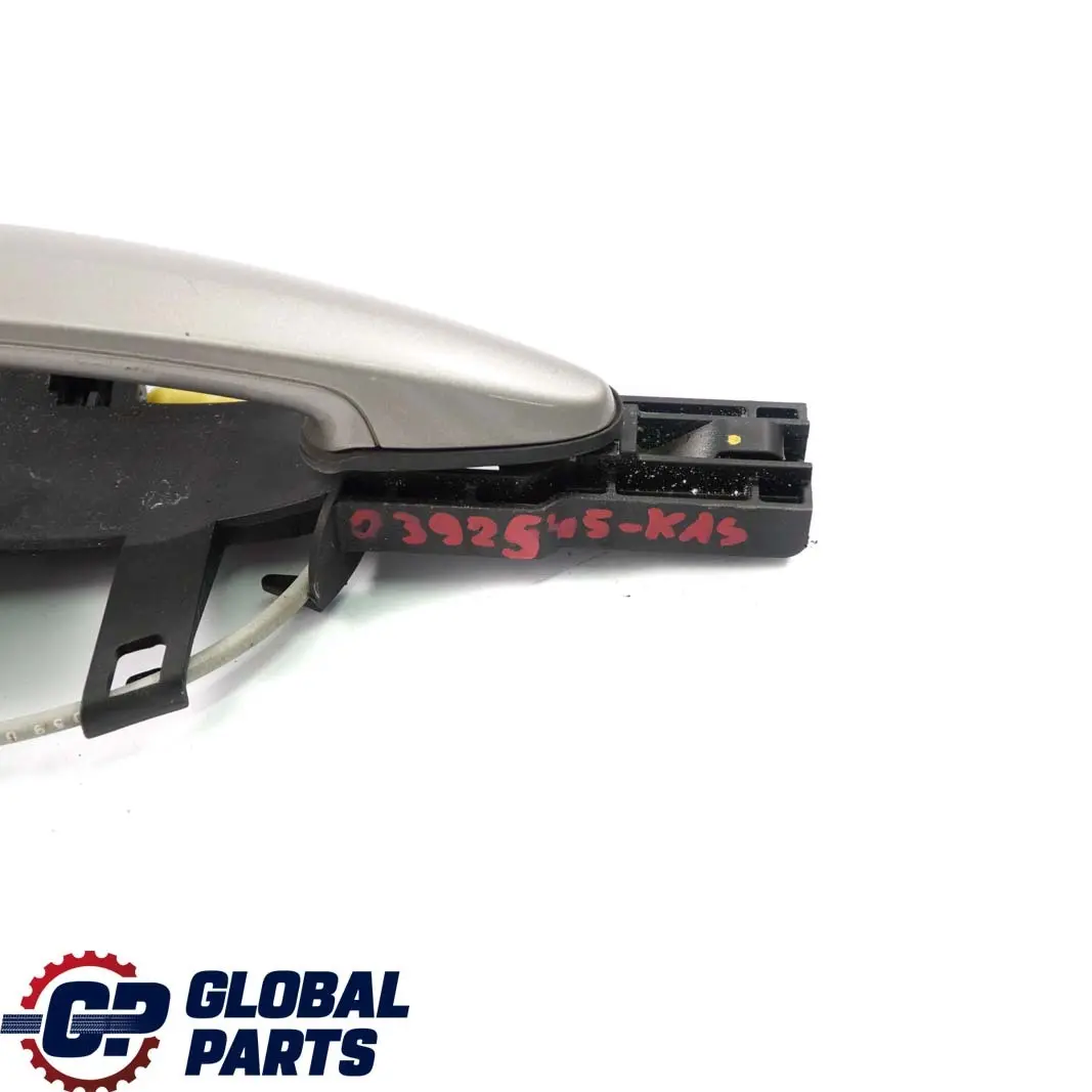 BMW 1 E82 E88 Grab Handle Left Front N/S Kaschmirsilber Cashmere Silver A72 - SKU rhd-0392545-KAS - Part number 0392545