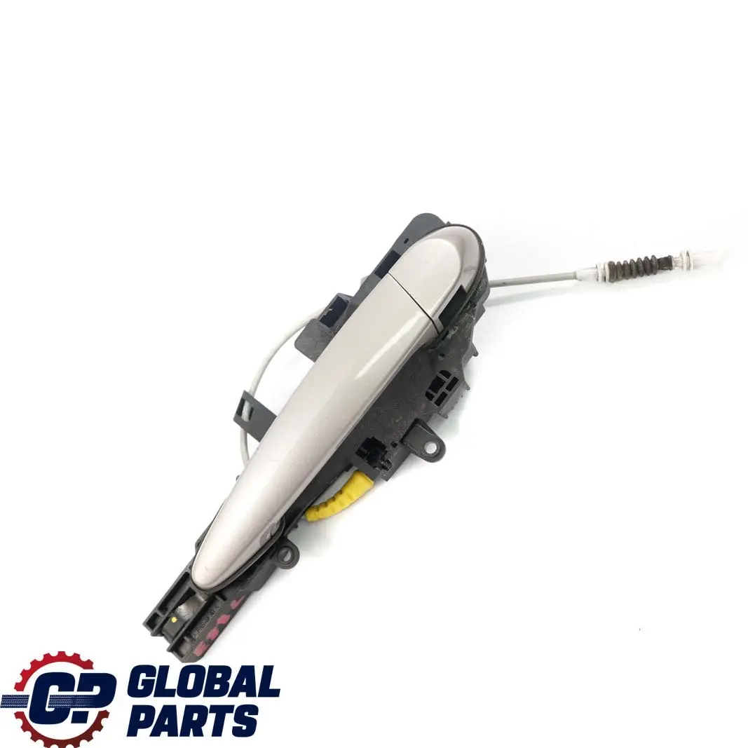BMW 1 E82 E88 Grab Handle Left Front N/S Kaschmirsilber Cashmere Silver A72 - SKU rhd-0392545-KAS - Part number 0392545