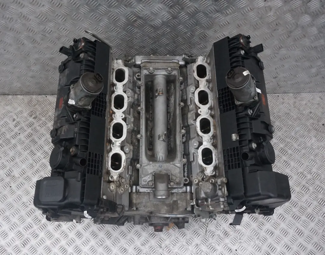 Unkomplett Motor Benzin 745i N62 N62B44A 333PS 159TKM, GARANTIE für BMW E65 E66 mit Teilenummer 0427247 BMW E65 E66 Unkomplett Motor Benzin 745i N62 N62B44A 333PS 159TKM, GARANTIE - SKU RHD-0427247 - Teilenummer 0427247