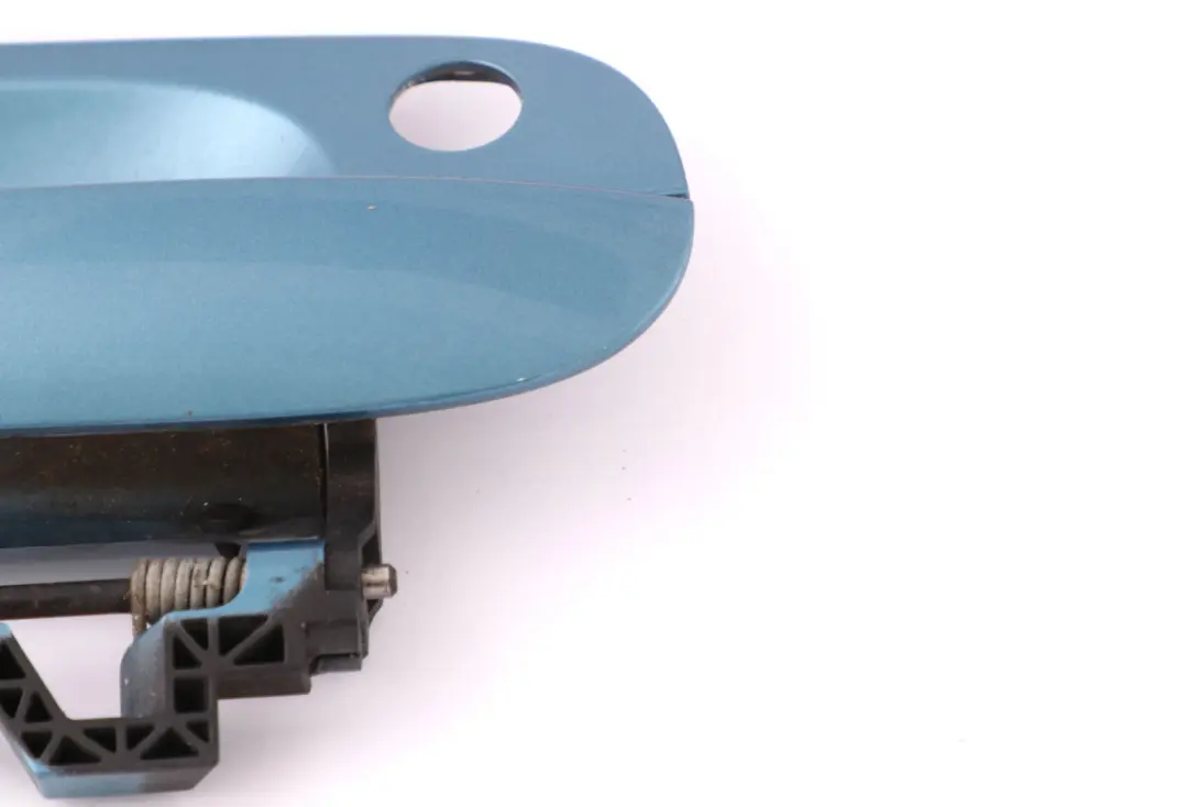 Outer Door Opener Right Grab Handle O/S Maledivenblau Blue to BMW Z4 Series E85 with Part number 0435502 BMW Z4 Series E85 Outer Door Opener Right Grab Handle O/S Maledivenblau Blue - SKU rhd-0435502-MAB - Part number 0435502