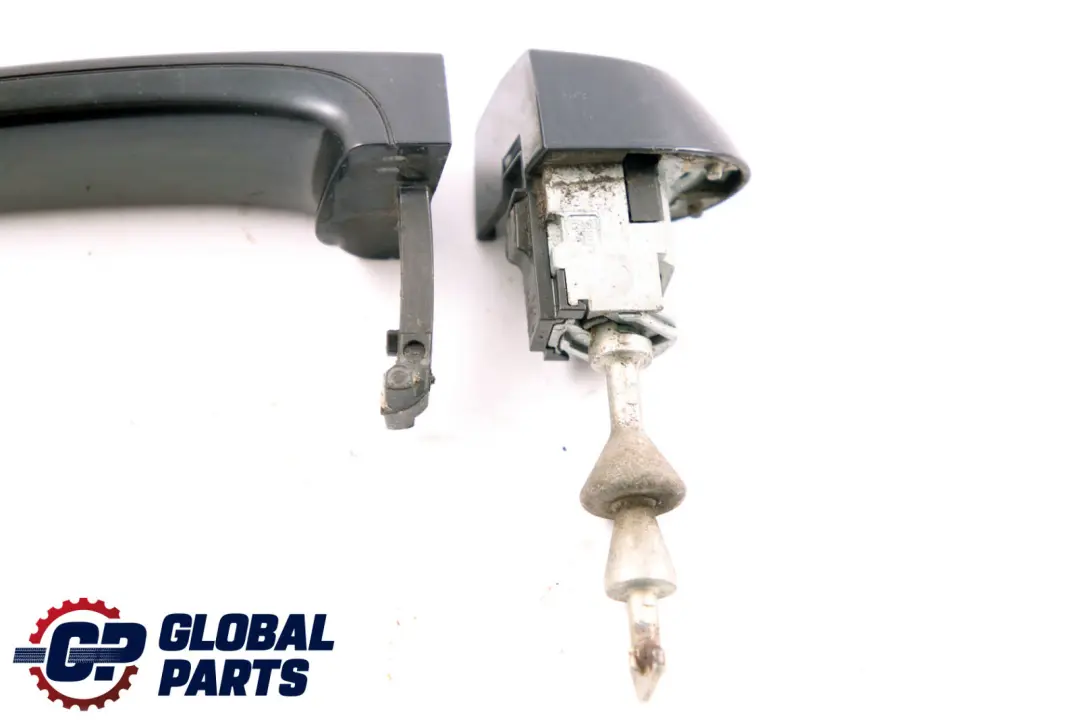 Front Right Grab Handle Bracket O/S Carbonschwarz Black to BMW 3 Series E90 E91 with Part number 0445182 BMW 3 Series E90 E91 Front Right Grab Handle Bracket O/S Carbonschwarz Black - SKU rhd-0445182-CAR1 - Part number 0445182