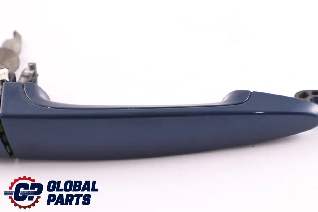 Front Right Grab Handle Bracket O/S Mysticblau to BMW 3 Series E90 E91 E92 with Part number 0445182 BMW 3 Series E90 E91 E92 Front Right Grab Handle Bracket O/S Mysticblau - SKU rhd-0445182-MYS - Part number 0445182