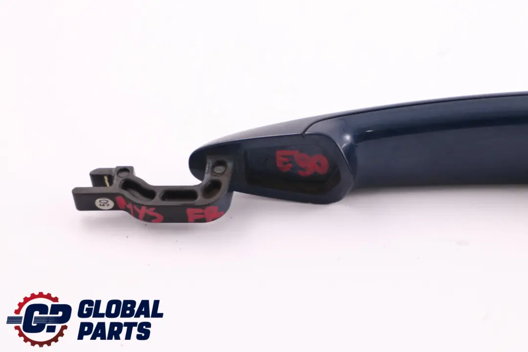 Front Right Grab Handle Bracket O/S Mysticblau to BMW 3 Series E90 E91 E92 with Part number 0445182 BMW 3 Series E90 E91 E92 Front Right Grab Handle Bracket O/S Mysticblau - SKU rhd-0445182-MYS - Part number 0445182