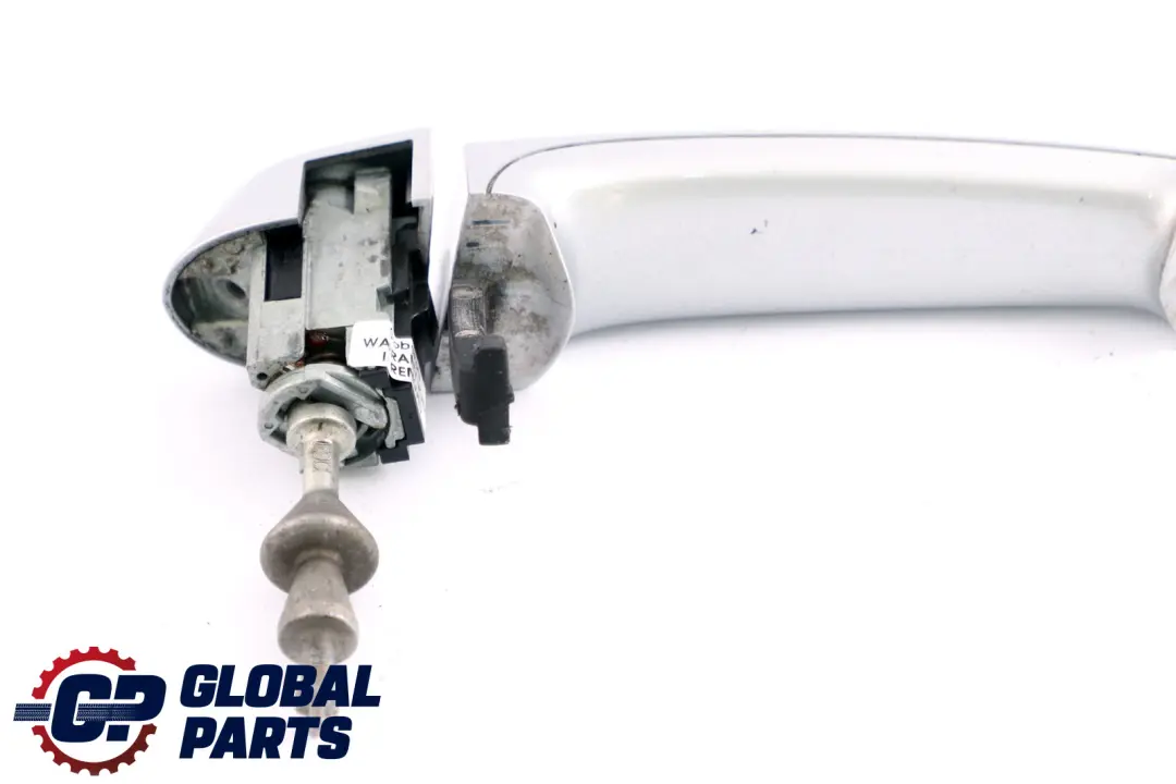 Front Right Grab Handle O/S Titansilber Metallic Silver to BMW 3 Series E90 E91 with Part number 0445182 BMW 3 Series E90 E91 Front Right Grab Handle O/S Titansilber Metallic Silver - SKU rhd-0445182-TS2 - Part number 0445182