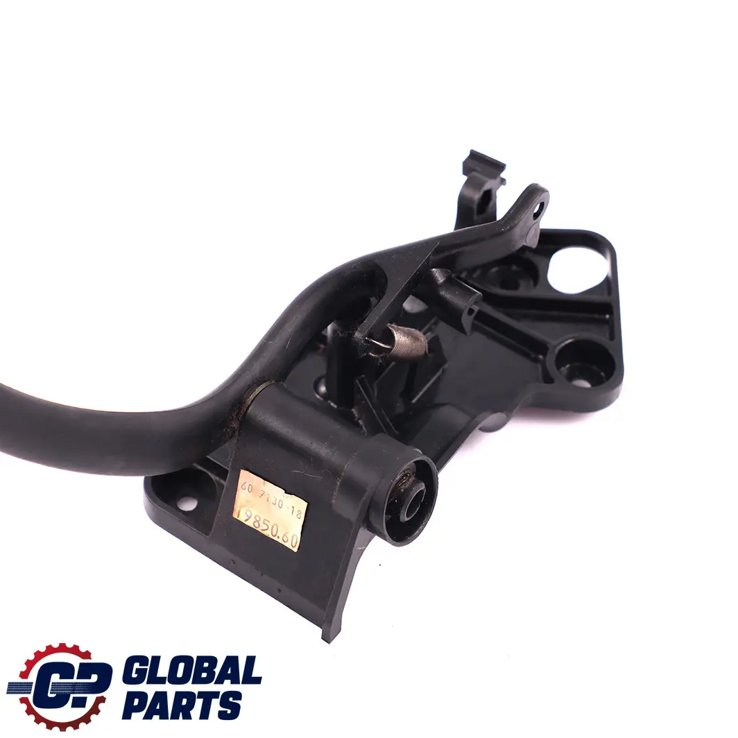 Accelerator Pedal Assy Bracket 1158660 to BMW 3 Series E46 with Part number 1163877 BMW 3 Series E46 Accelerator Pedal Assy Bracket 1158660 - SKU rhd-1163877 - Part number 1163877