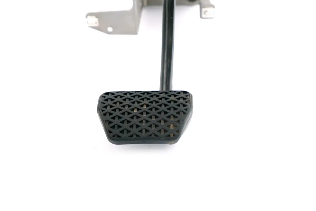 Brake Level Pedal Supporting Bracket Automatic 1165696 to BMW X5 Series E53 with Part number 35211165696 BMW X5 Series E53 Brake Level Pedal Supporting Bracket Automatic 1165696 - SKU rhd-1165696 - Part number 35211165696