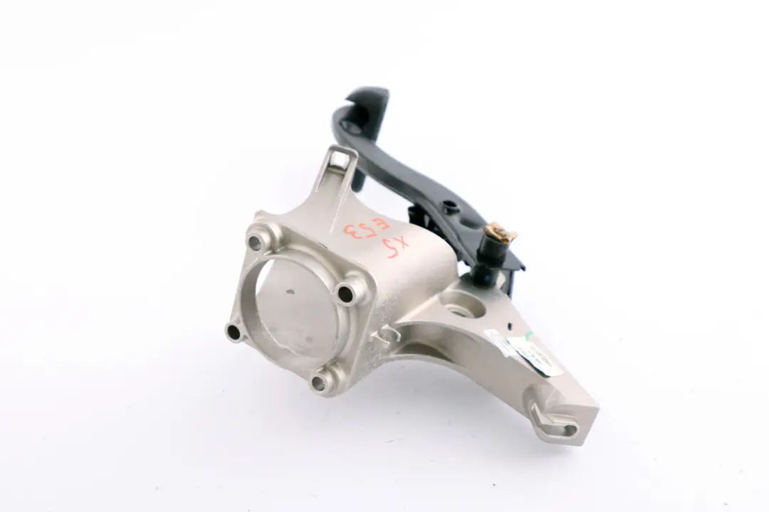 Brake Level Pedal Supporting Bracket Automatic 1165696 to BMW X5 Series E53 with Part number 35211165696 BMW X5 Series E53 Brake Level Pedal Supporting Bracket Automatic 1165696 - SKU rhd-1165696 - Part number 35211165696
