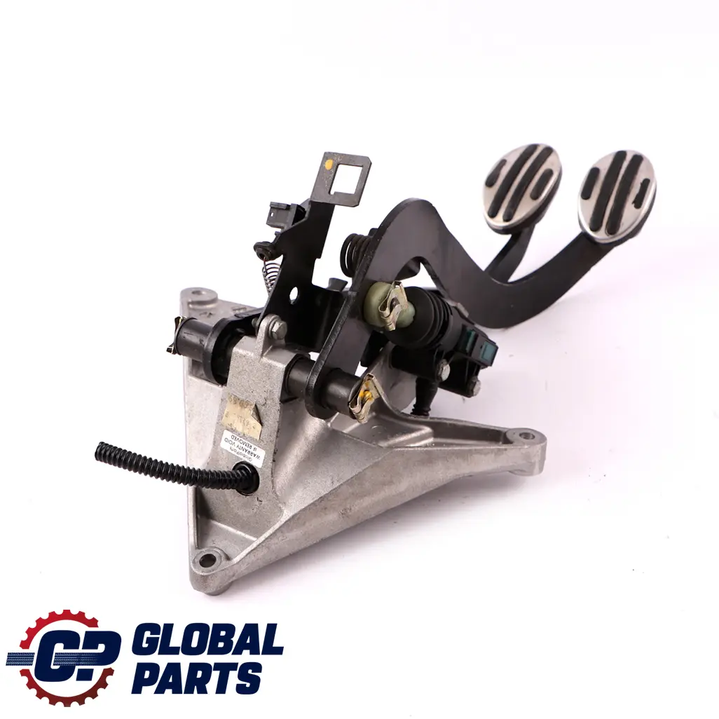 Brake Clutch Pedal Assembly to BMW MINI Cooper One R50 R52 R53 2 with Part number 1512223 BMW MINI Cooper One R50 R52 R53 2 Brake Clutch Pedal Assembly - SKU rhd-1512223-2 - Part number 1512223