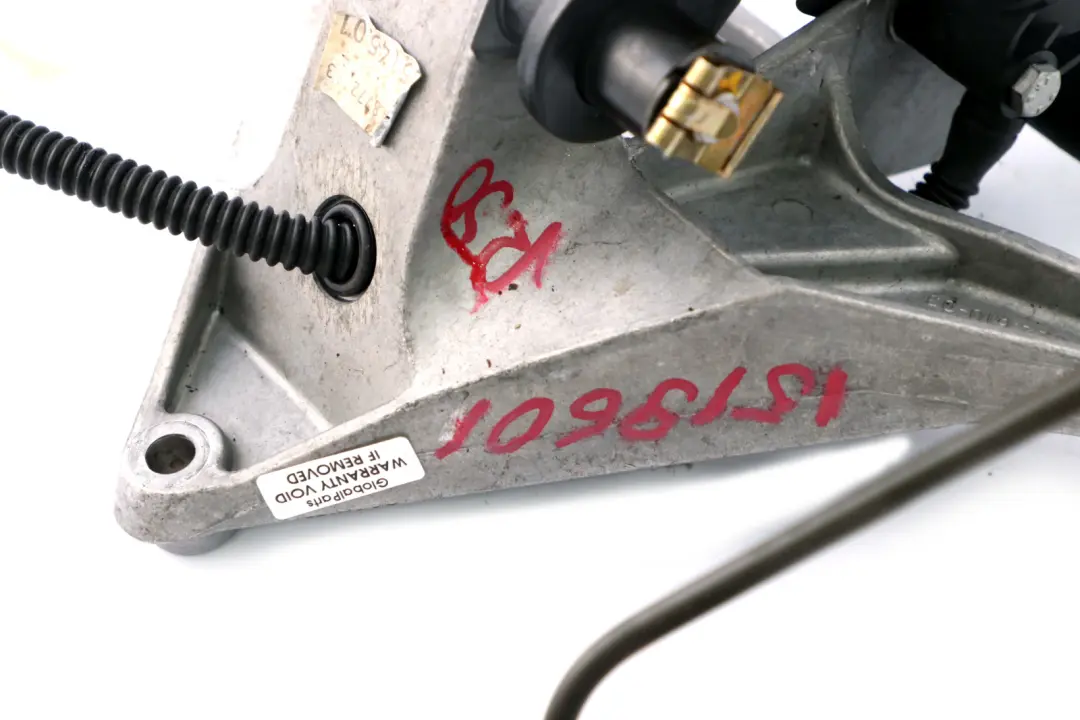 Brake Clutch Pedal Assembly to Mini Cooper One R50 R52 R53 with Part number 1519601 Mini Cooper One R50 R52 R53 Brake Clutch Pedal Assembly - SKU rhd-1519601 - Part number 1519601