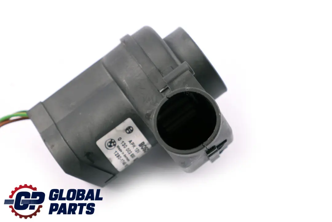 Blower Unit E-box Fan Fusebox Fuse Cooling to BMW 5 7 X5 Series E38 E39 E53 with Part number 1745181 BMW 5 7 X5 Series E38 E39 E53 Blower Unit E-box Fan Fusebox Fuse Cooling - SKU rhd-1745181 - Part number 1745181