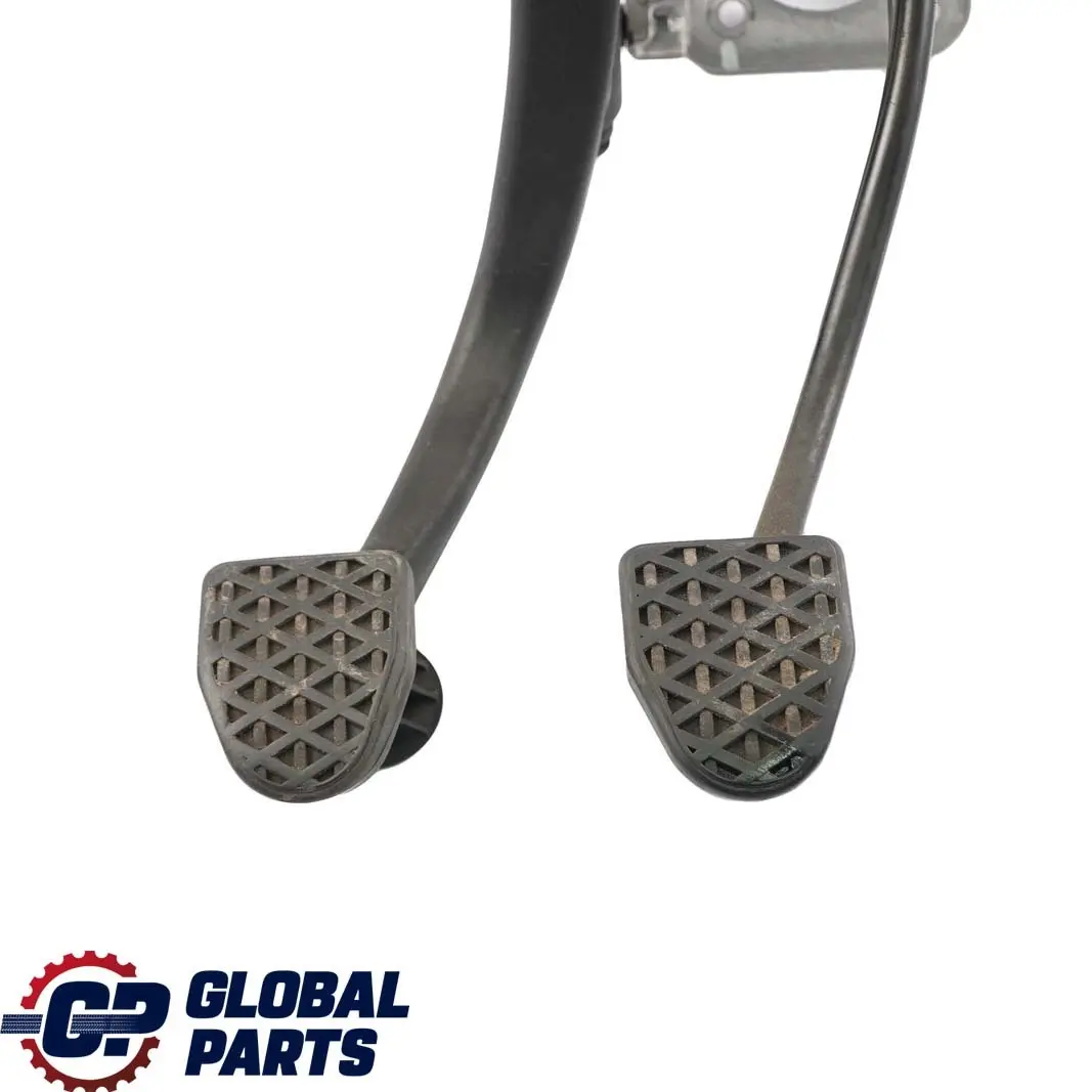 Brake Pedal Mount to BMW Z4 Series 1 E85 Manual with Part number 2229128 BMW Z4 Series 1 E85 Manual Brake Pedal Mount - SKU rhd-2229128-1 - Part number 2229128