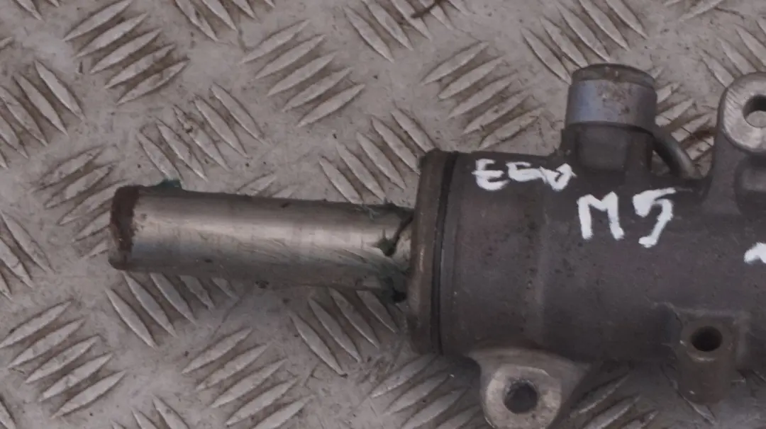 Hydro Power Steering Rack Gear Servotron to BMW 5 6 Series 2 E60 E61 M5 E63 E64 M6 with Part number 2283355 BMW 5 6 Series 2 E60 E61 M5 E63 E64 M6 Hydro Power Steering Rack Gear Servotron - SKU rhd-2283355-2 - Part number 2283355